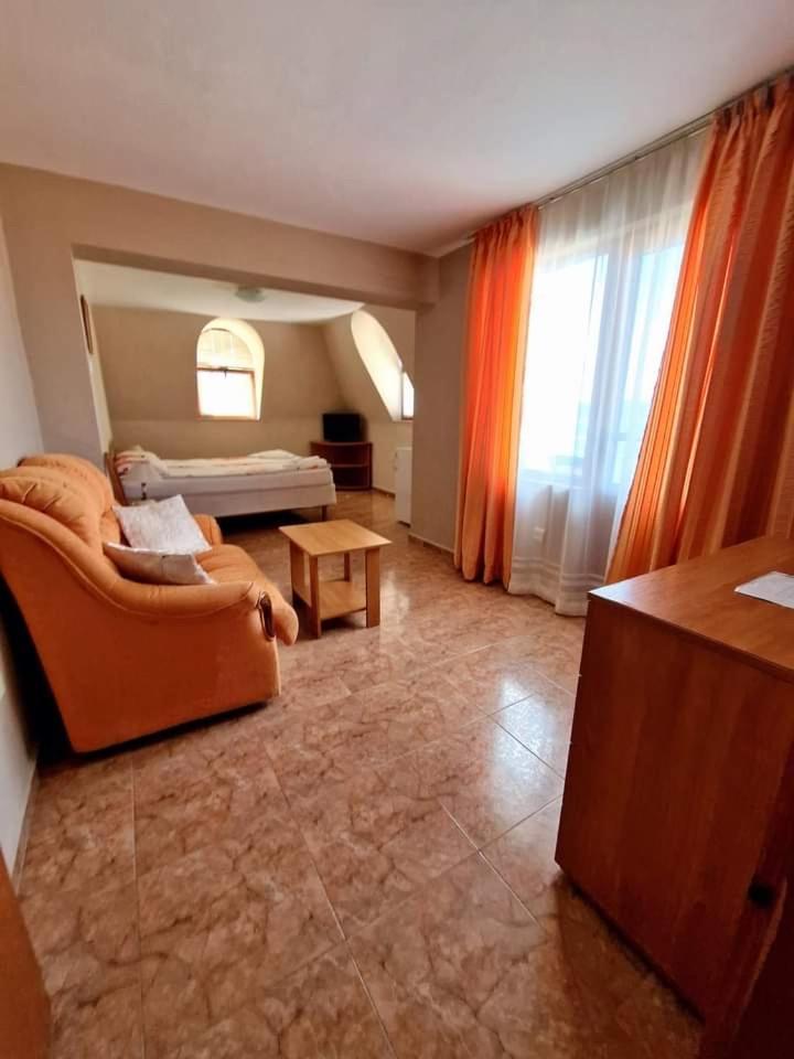 Family Hotel Selena Nesebyr Zewnętrze zdjęcie