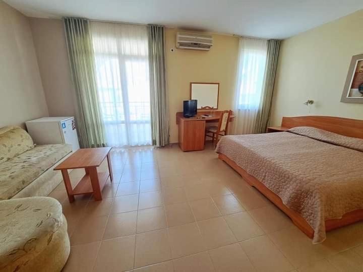 Family Hotel Selena Nesebyr Zewnętrze zdjęcie